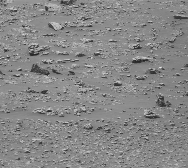 Sol 2943: Mast Camera (Mastcam)