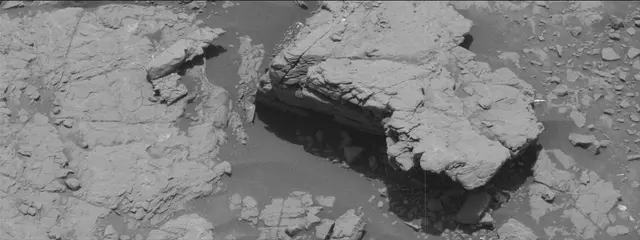 Sol 2945: Mast Camera (Mastcam)