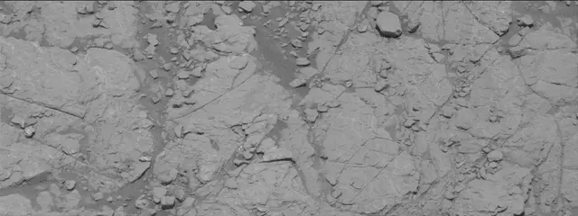 Sol 2945: Mast Camera (Mastcam)