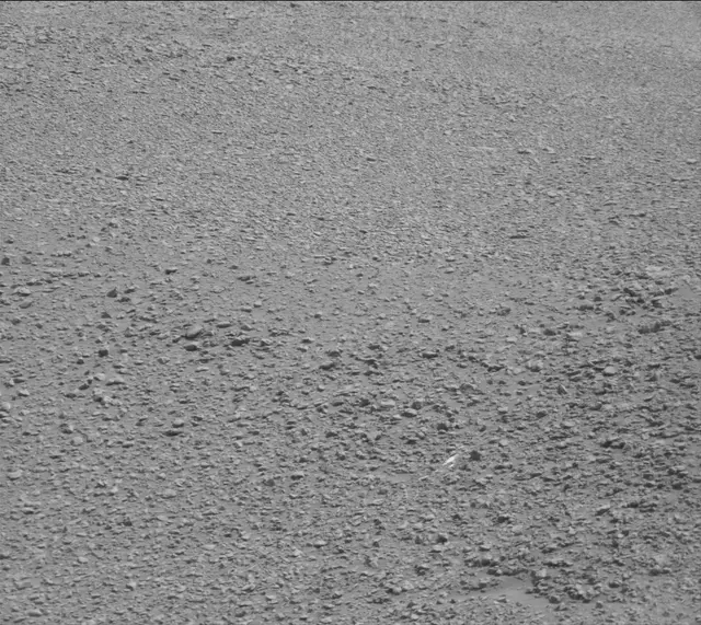Sol 2945: Mast Camera (Mastcam)