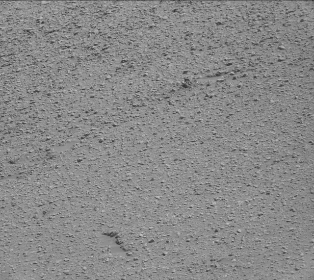 Sol 2945: Mast Camera (Mastcam)