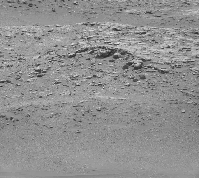 Sol 2945: Mast Camera (Mastcam)