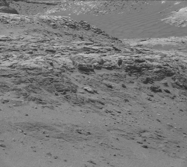 Sol 2945: Mast Camera (Mastcam)
