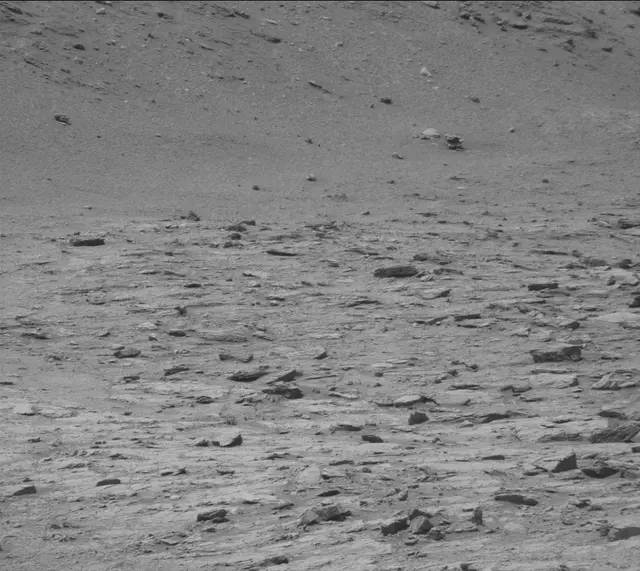 Sol 2945: Mast Camera (Mastcam)