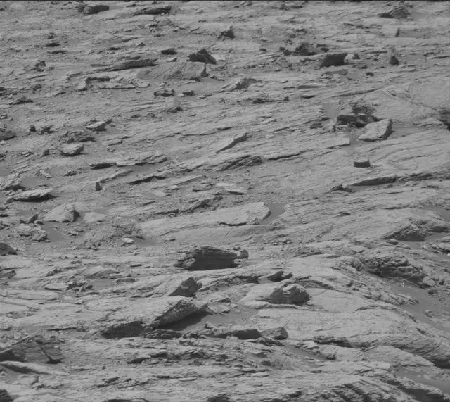 Sol 2945: Mast Camera (Mastcam)