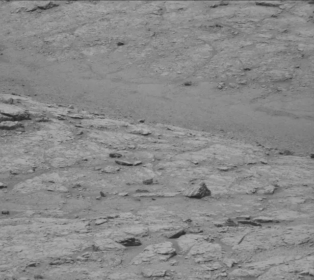 Sol 2945: Mast Camera (Mastcam)