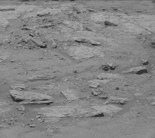 Sol 2945: Mast Camera (Mastcam)