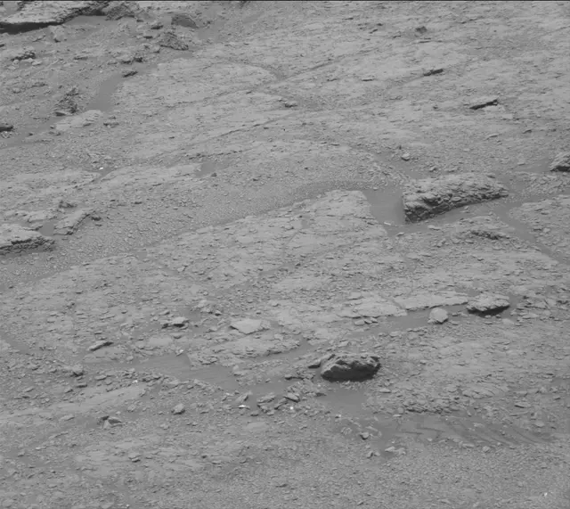 Sol 2945: Mast Camera (Mastcam)