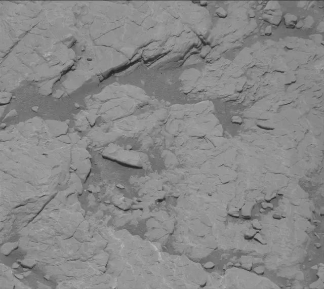 Sol 2945: Mast Camera (Mastcam)