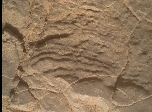Sol 2945: Mars Hand Lens Imager (MAHLI)