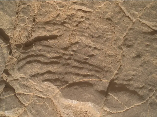 Sol 2945: Mars Hand Lens Imager (MAHLI)