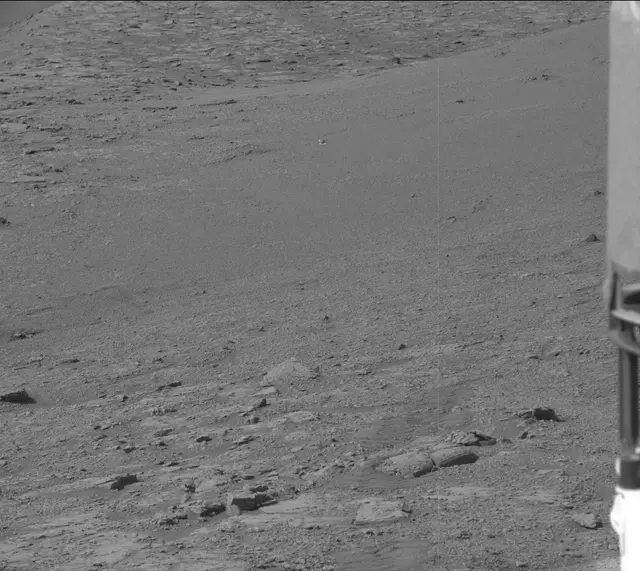 Sol 2946: Mast Camera (Mastcam)
