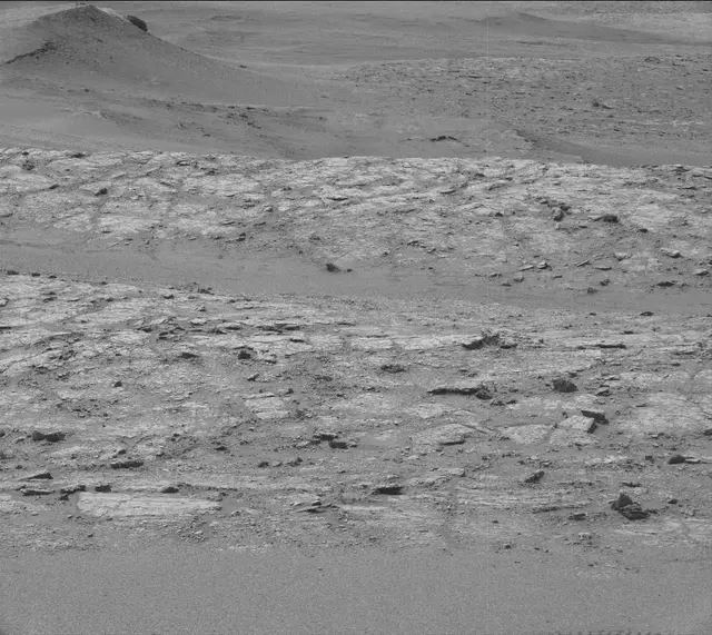 Sol 2946: Mast Camera (Mastcam)