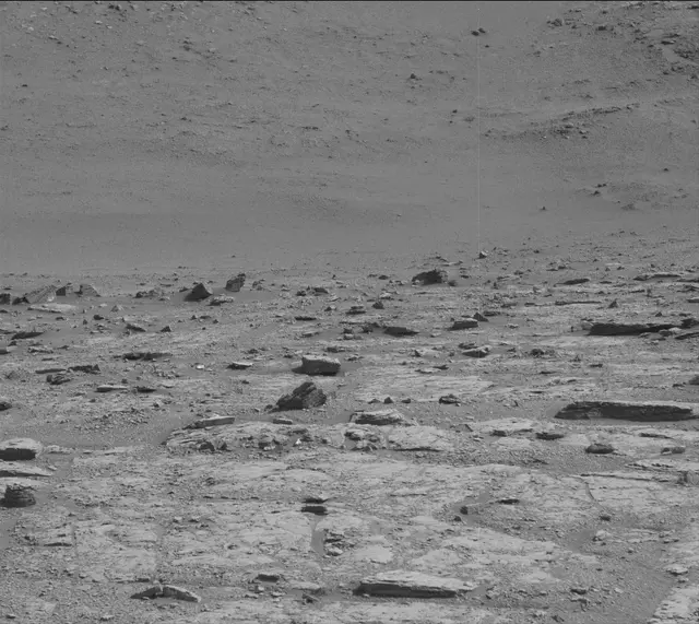 Sol 2946: Mast Camera (Mastcam)