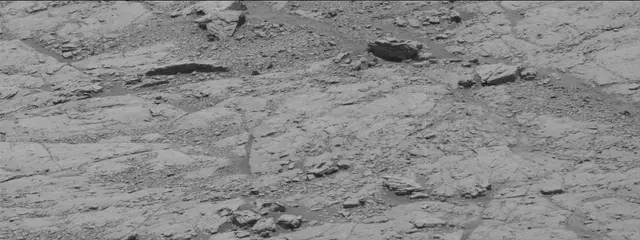 Sol 2947: Mast Camera (Mastcam)
