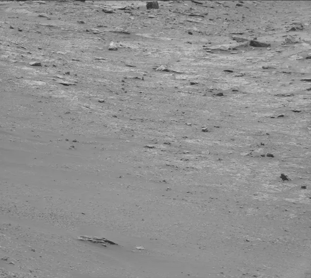 Sol 2947: Mast Camera (Mastcam)