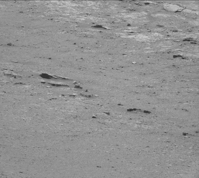 Sol 2947: Mast Camera (Mastcam)