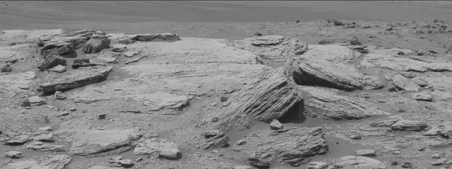 Sol 2950: Mast Camera (Mastcam)