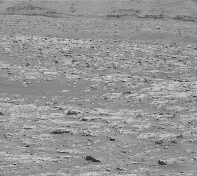 Sol 2950: Mast Camera (Mastcam)