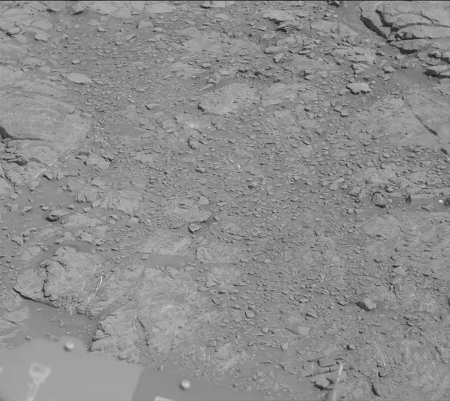 Sol 2950: Mast Camera (Mastcam)