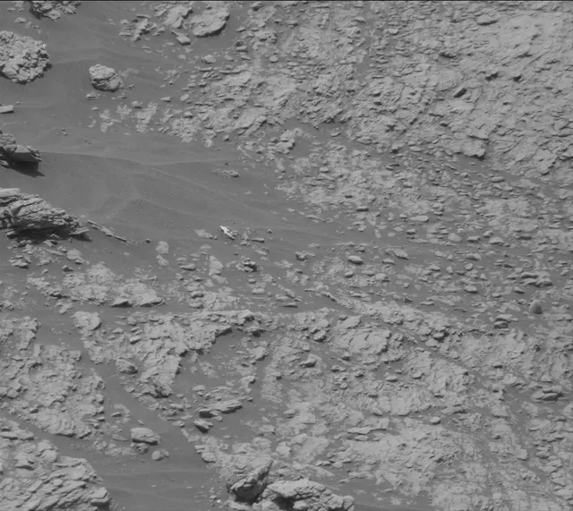 Sol 2950: Mast Camera (Mastcam)