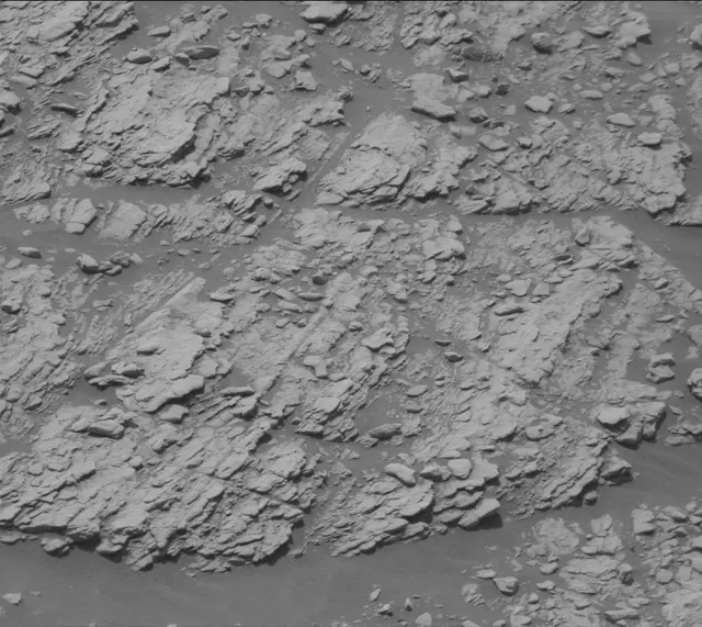 Sol 2950: Mast Camera (Mastcam)