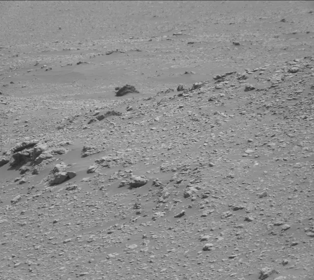 Sol 2950: Mast Camera (Mastcam)
