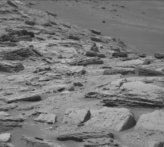 Sol 2950: Mast Camera (Mastcam)