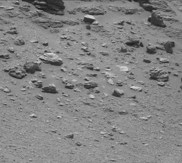 Sol 2950: Mast Camera (Mastcam)