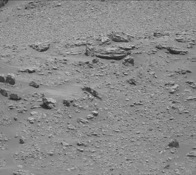 Sol 2950: Mast Camera (Mastcam)