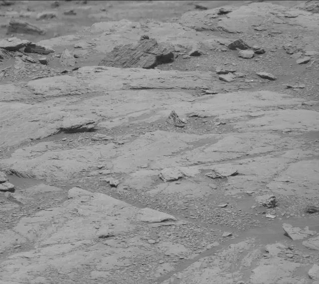 Sol 2950: Mast Camera (Mastcam)