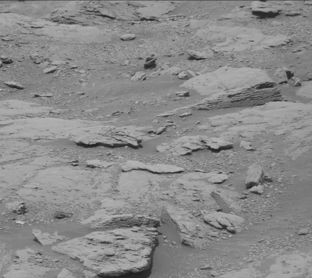 Sol 2950: Mast Camera (Mastcam)
