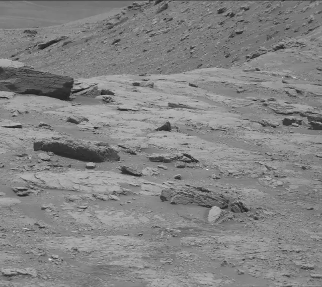 Sol 2950: Mast Camera (Mastcam)