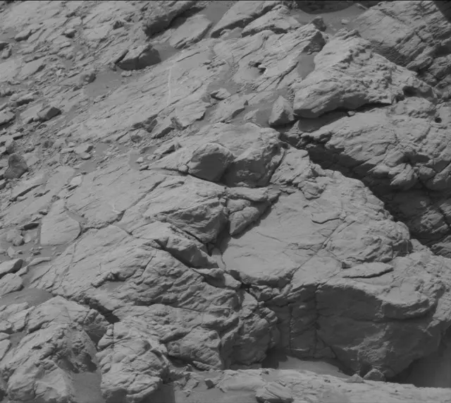 Sol 2951: Mast Camera (Mastcam)