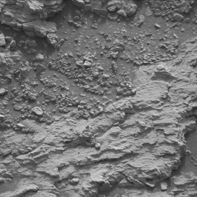 Sol 2951: Mast Camera (Mastcam)
