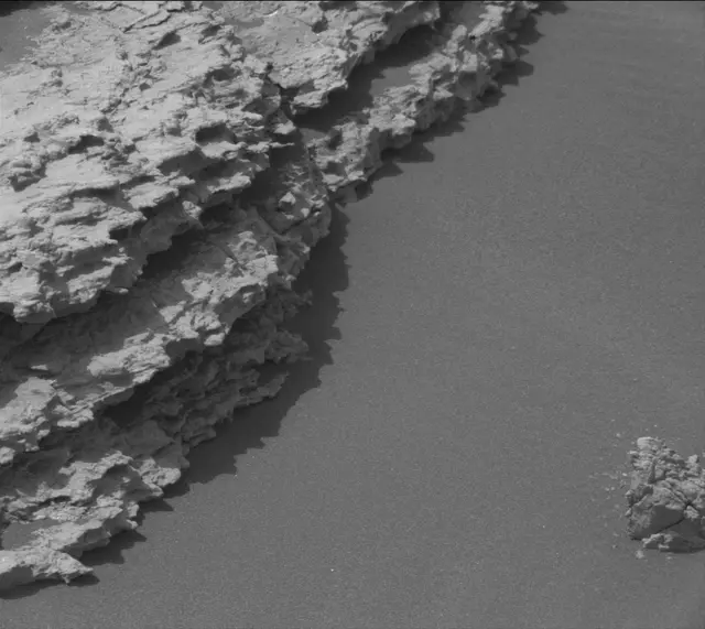Sol 2954: Mast Camera (Mastcam)