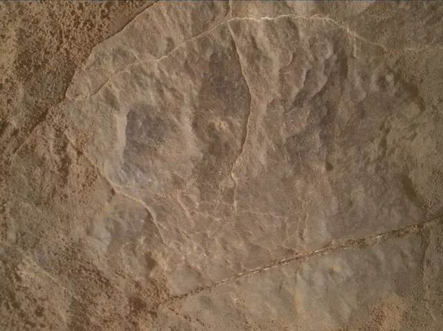 Sol 2955: Mars Hand Lens Imager (MAHLI)
