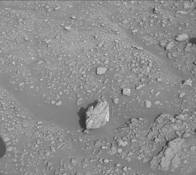 Sol 2956: Mast Camera (Mastcam)