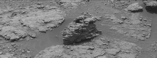 Sol 2958: Mast Camera (Mastcam)