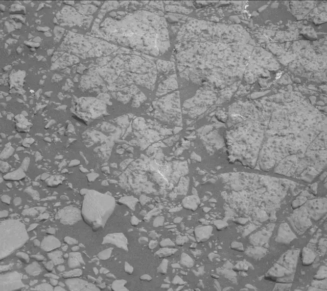 Sol 2963: Mast Camera (Mastcam)