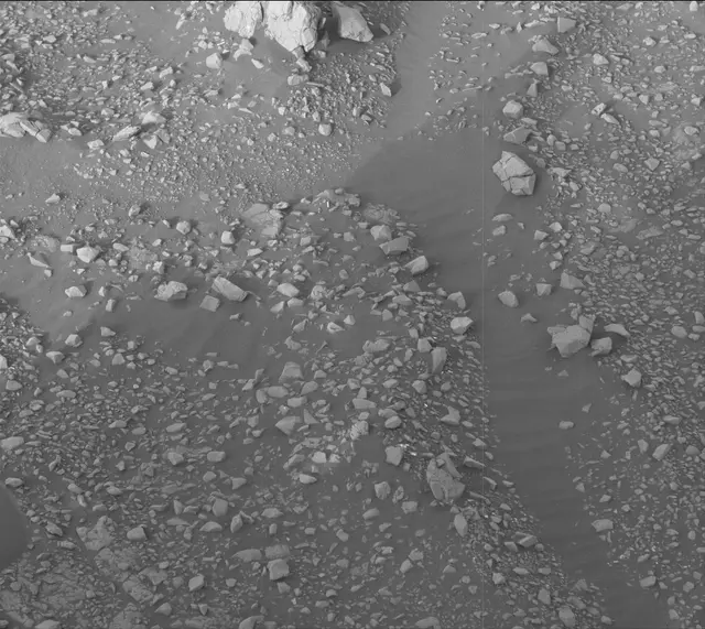 Sol 2965: Mast Camera (Mastcam)
