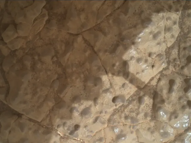 Sol 2965: Mars Hand Lens Imager (MAHLI)