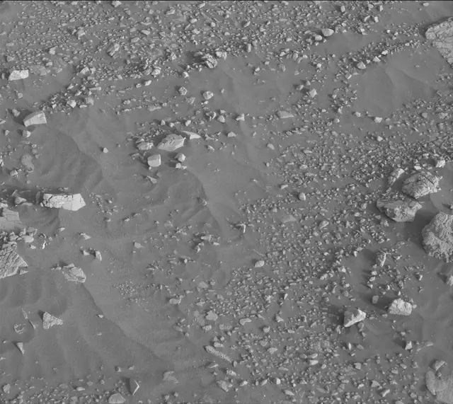 Sol 2967: Mast Camera (Mastcam)