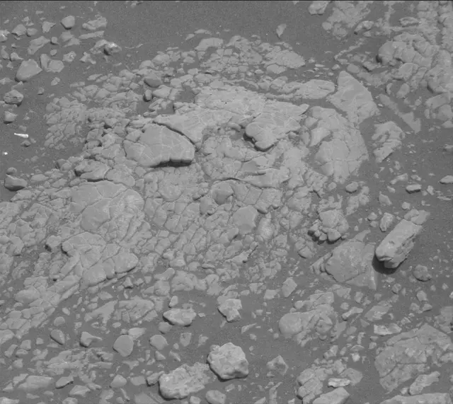 Sol 2967: Mast Camera (Mastcam)