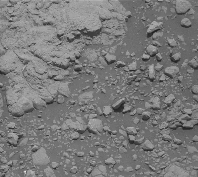 Sol 2972: Mast Camera (Mastcam)