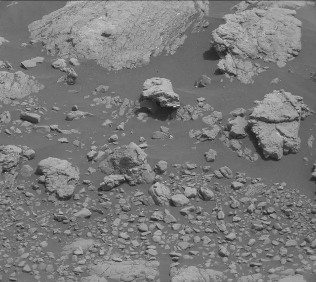 Sol 2972: Mast Camera (Mastcam)
