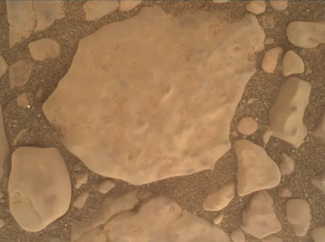 Sol 2972: Mars Hand Lens Imager (MAHLI)