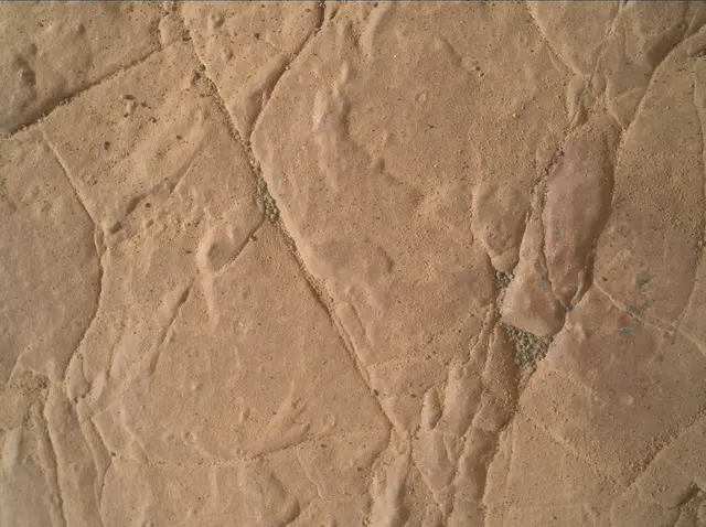 Sol 2974: Mars Hand Lens Imager (MAHLI)