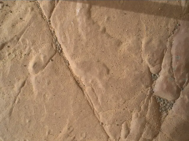 Sol 2974: Mars Hand Lens Imager (MAHLI)