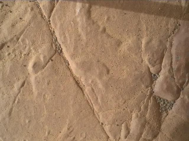 Sol 2974: Mars Hand Lens Imager (MAHLI)